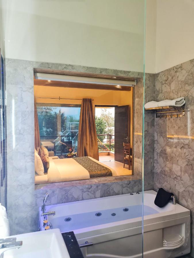 Winsome Resort & Spa Corbett Ramnagar  Εξωτερικό φωτογραφία