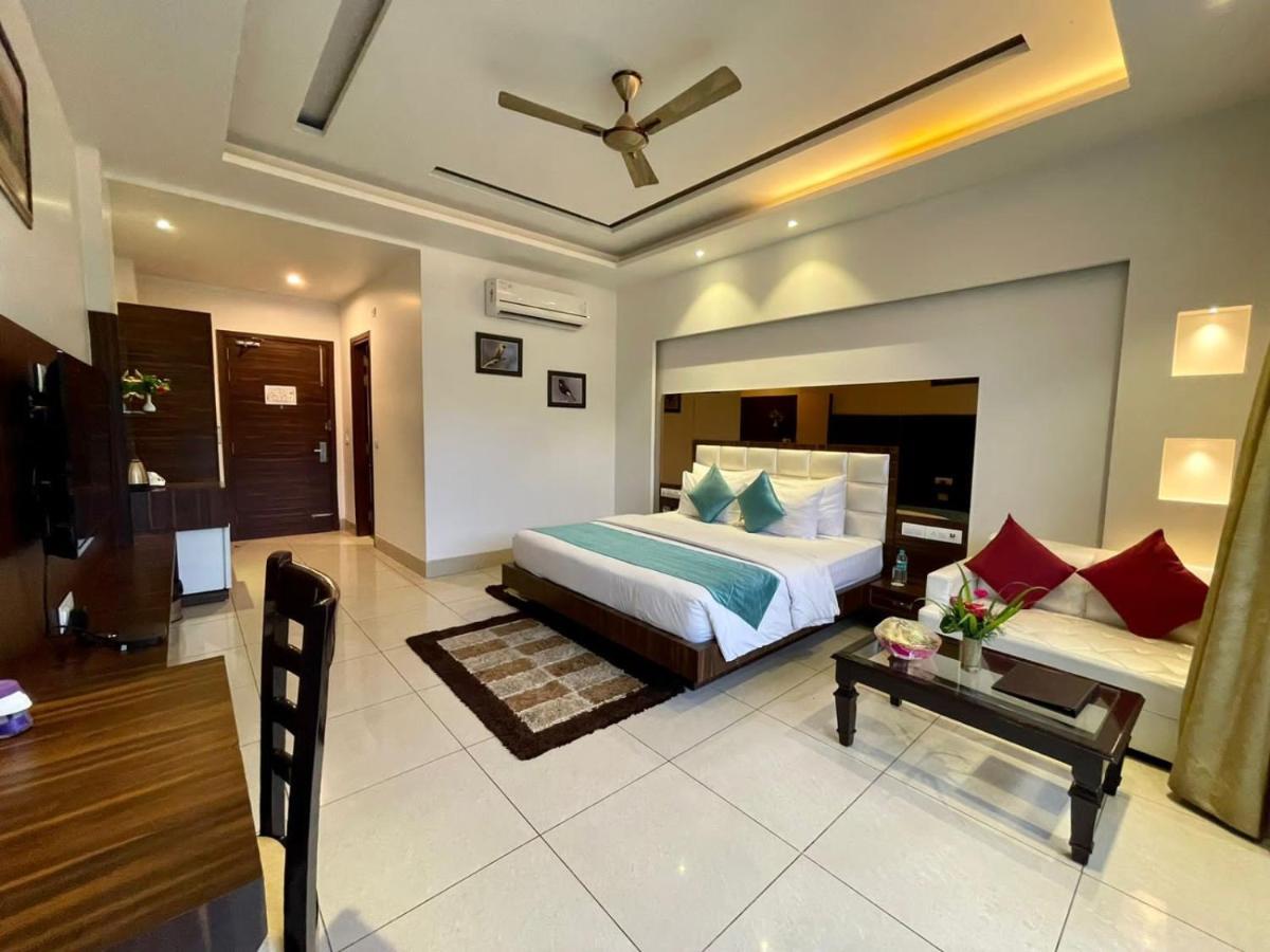 Winsome Resort & Spa Corbett Ramnagar  Εξωτερικό φωτογραφία
