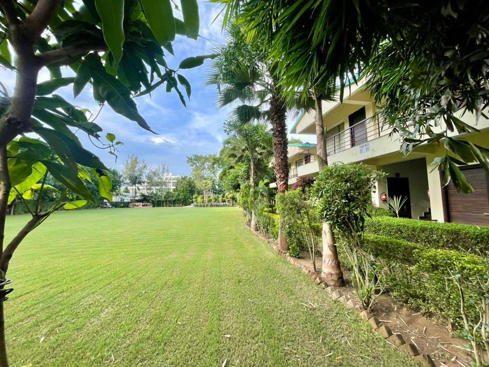 Winsome Resort & Spa Corbett Ramnagar  Εξωτερικό φωτογραφία